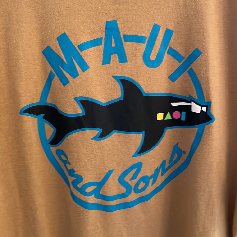 Maui and Sons Shirt - Picture 6 of 6